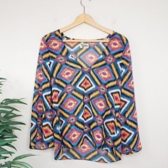 Show Me Your MuMu | Aztec Print Semi-Sheer Blouse - Picture 2 of 7